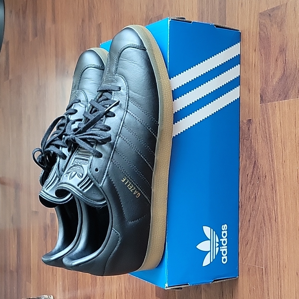 Adidas Gazelle Originals rare Black/gum